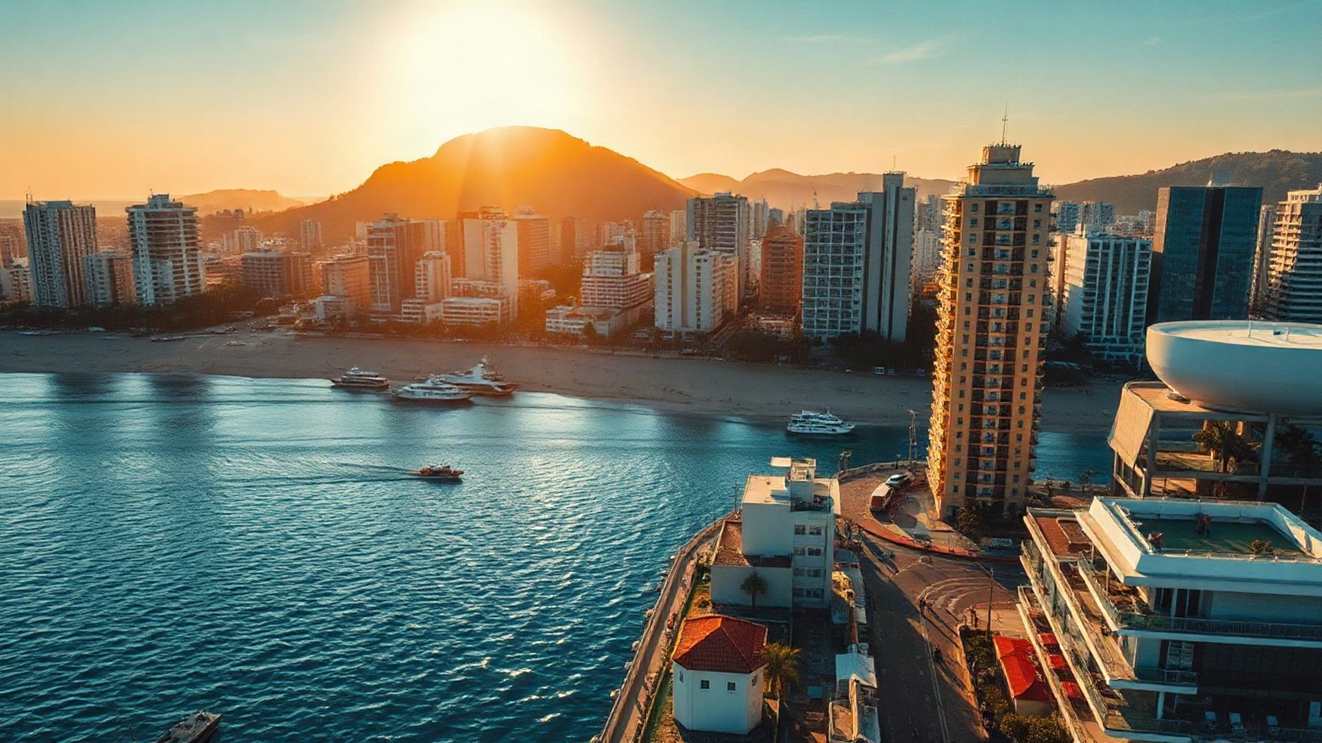 Vista aérea da orla de Copacabana ao entardecer